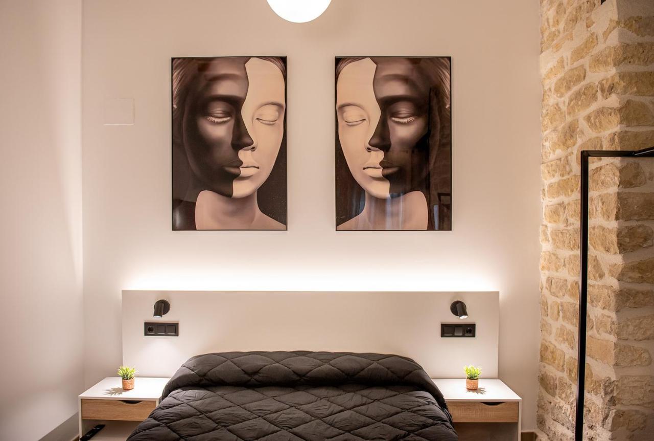 Apartamentos Loliqui Centro Alicante Exteriör bild