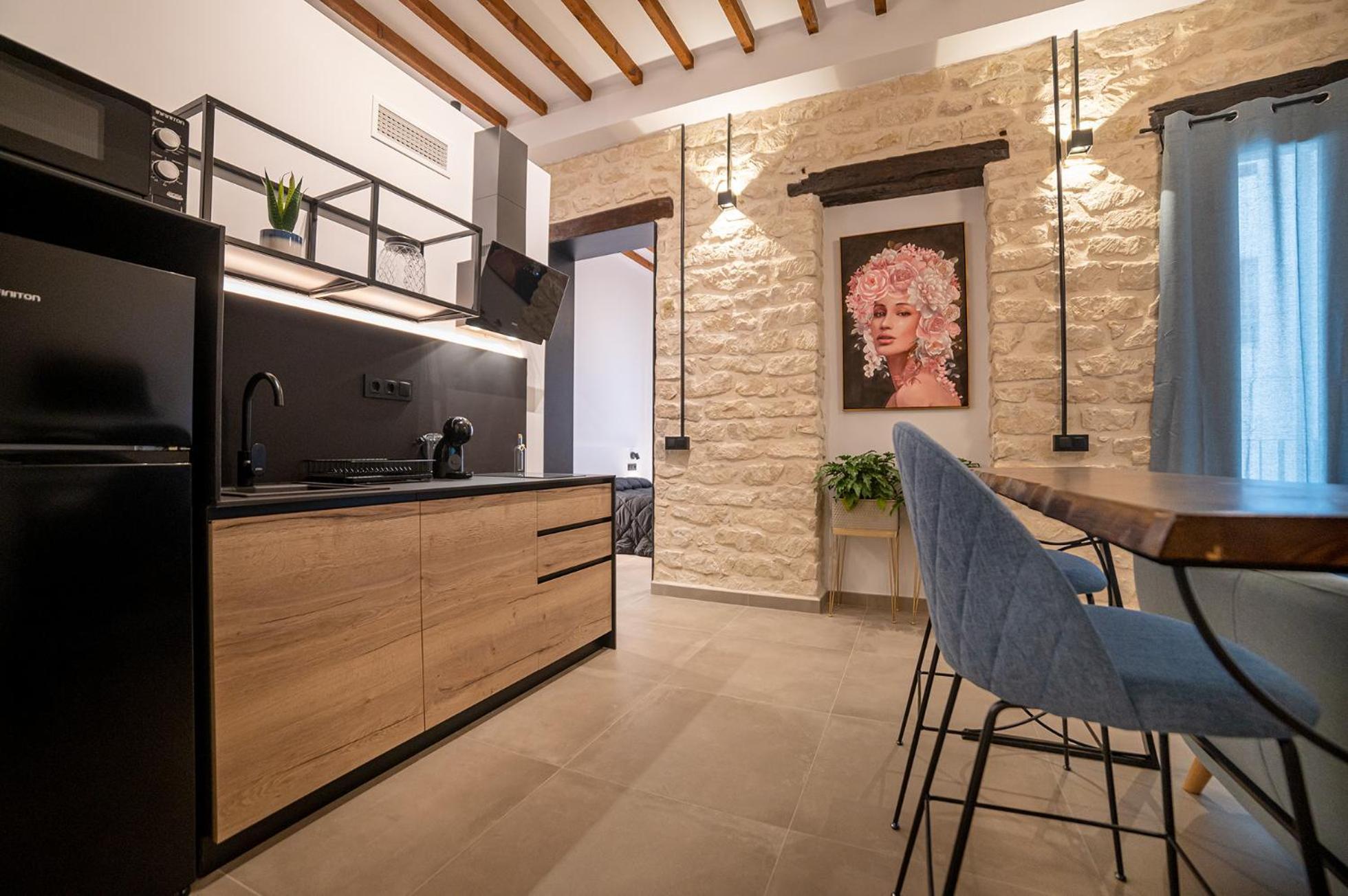 Apartamentos Loliqui Centro Alicante Rum bild